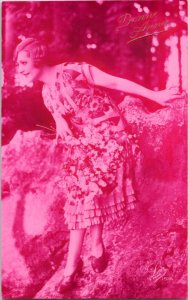 Postcard New Year Bonne Anne pink tint Leo Paris 1516 series - woman on rock