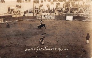 Juarez Mexico Bull Fight Real Photo Vintage Postcard AA53685