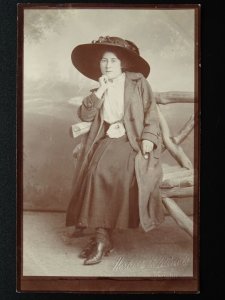 HITCHIN H.H. Minnis Studio Portrait of LADY (May to Hilda) (3) c1905 RP Postcard