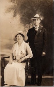 RPPC Sweet Couple at Old Orchard Maine Pier Studio Photo Postcard B22