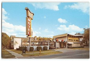 IMPERIAL '400' MOTEL Great Falls, Montana Roadside 1960s Vintage Postcard