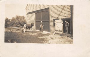 J10/ Interesting RPPC Postcard c1910 Farmers Barn Cow Occupational 137