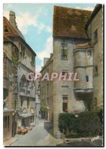 Postcard Modern Sarlat (Dordogne) The street of old Consils Hotel Labrousse (...