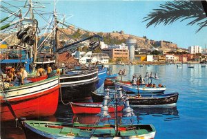 BT16890 almeria puerto pesquera y alcazaba ship bateaux spain