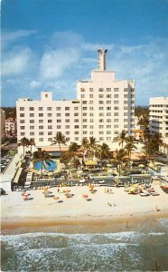 Miami Beach Florida 1960s Postcard Sea Isle Resort Hotel Swimming Pool