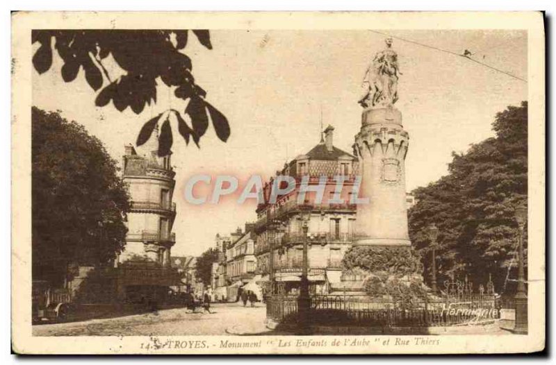 Old Postcard Troyes Monument Children Of I & # 39Aube and rue Thiers