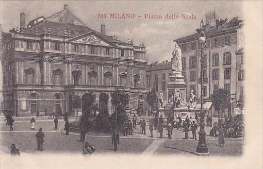 Italy Milano Piazza della Scala