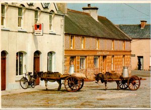 Ireland An Iirish Village Scene 1985