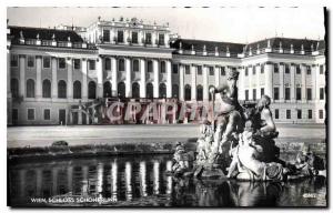 Wien Modern Postcard Schloss Schonerunn