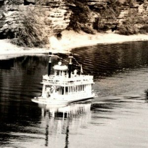 Vintage 1950's RPPC Postcard Steamboat Houseboat the Wisconsin Dells Wisconsin