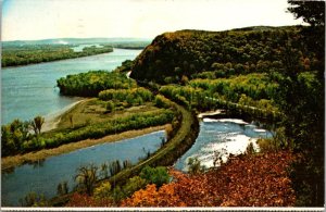 Iowa - Eagle Rock Overlook - Fire Point Trail - [IA-091]