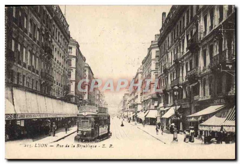 Postcard Old Lyon Rue de la Republique Tramway