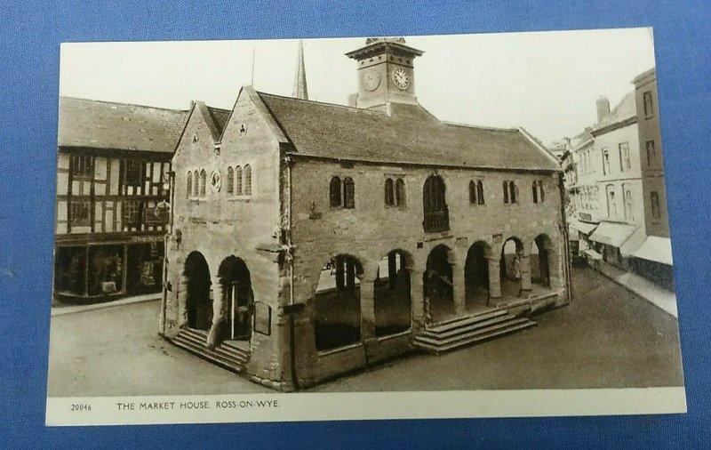 Vintage Postcard The Market House Ross-On-Wye Herefordshire  F1C