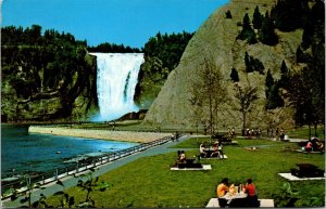 VINTAGE POSTCARD IDEAL PLACE FOR A PICNIC AT THE FOOT OF MONTMORENCY FALLS 1970