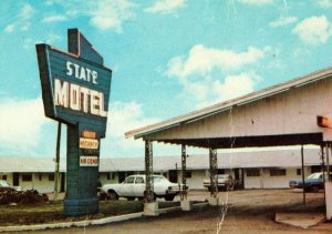 Vintage State Motel On I-40 Groom, TX Postcard P166