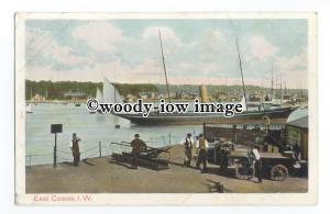 h1477 - Isle of Wight - Steam Yacht by Fountain Pier in Cowes, c1905 - Postcard