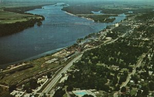 Vintage Postcard Aerial View Riverfront Part Of Great River Road Quincy Illinois