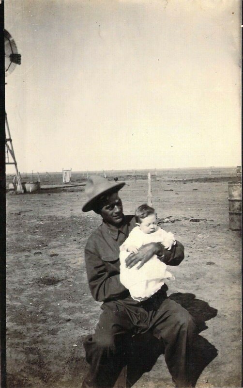 RPPC Real Photo, US Soldier with Child, Old Postcard