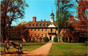 Wren Building College William Mary Williamsburg VA Virgina Postcard VTG UNP  