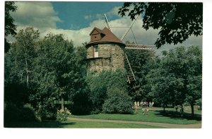 The Windmill, Jardin Zoologique, Orsainville, Quebec