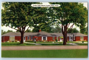 Cedar Falls Iowa IA Postcard Motel Exterior Building 1956 Vintage Antique Posted