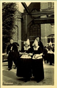 RPPC Women Men Costumes Volendam Netherlands Real Photo Postcard