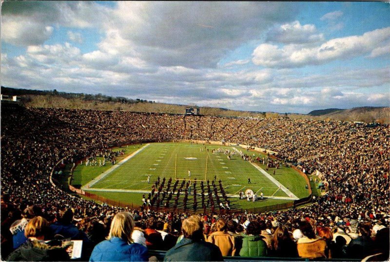 New Haven, CT Connecticut  THE GAME Yale~Harvard Football Game 1986 4X6 Postcard