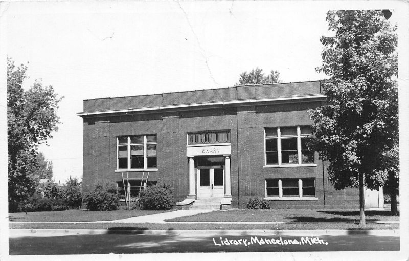 H50/ Mancelona Michigan RPPC Postcard c1950s Library Building  164