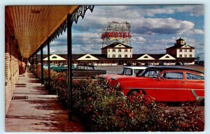 QUEBEC BRIDGE Canada~Roadside Motel AUBERGE DU BLVD LAURIER 1950s Cars Postcard