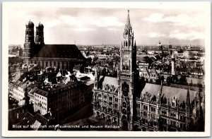 Blick Auf Munchen mit Frauenkirche und Neuem Rathaus Germany RPPC Postcard