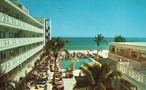 Vintage Postcard 1960's The Attache Resort Motel Hollywood-By-The-Sea Florida FL