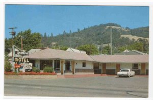 Sycamore Motel Car Roseburg Oregon postcard