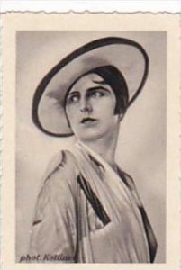 GARBATI CIGARETTE CARD FAMOUS DANCERS NO 74 HEDI PFUNDMAYR