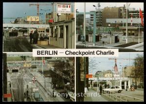 Berlin - Checkpoint Charlie