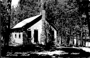 The Hemlock Cottage at Minnewawa Lodge Nisswa Minnesota Real Photo Postcard PC99