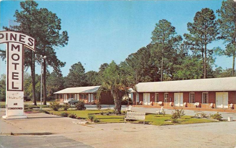 Georgia  Valdosta   Pines Motel