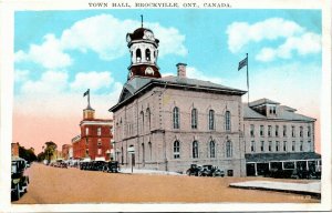 Postcard ON Brockville Town Hall Tower Clock, Old Cars, Street-View 1920s K5
