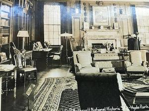 Postcard RPPC Living Room & Library of Franklin D. Roosevelt in Hyde Park, NY