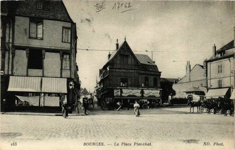 CPA BOURGES Place Planchat (863380)