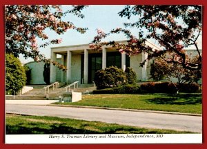 Missouri, Independence - Truman Library & Museum - [MO-118X]
