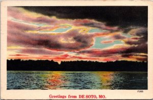 Scenic View, Greetings from De Soto MO c1946 Vintage Postcard Q57