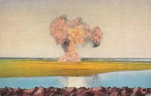 Oklahoma OK   GUSHER BLOWOUT  Oil Industry   c1940's Linen Postcard