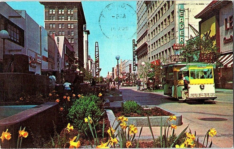 Fresno's Mall Tram Line Fresno California Vintage Postcard Standard View Card 