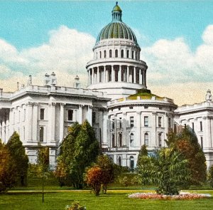 State Capitol California Postcard Sacramento Historic Landmark c1950-60s PCBG8A