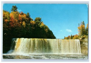 Vintage Michigan's Upper Tahquamenon Falls. Postcard F118E