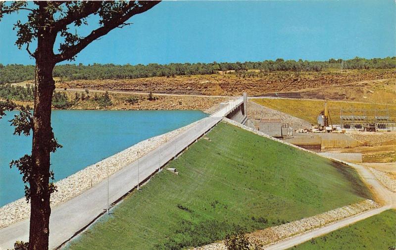 EUFAULA OKLAHOMA EUFAULA DAM WITH 600 MILES OF SHORELINE POSTCARD c1960s