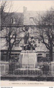 TREGUIER (C.-du N.) , France , 00-10s ; La Statue d'Ernest Renan