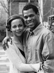 Clyde & Gidea Thompson Romance 1993 BBC Eastenders Press Photo