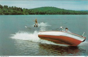 ONTARIO , Canada , 1950-60s ; Water skiing