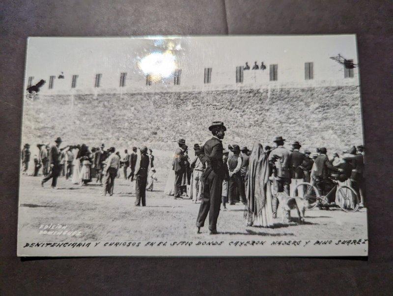 Mint Mexico RPPC Postcard Onlookers Where Madero and Pino Suarez Assassinated